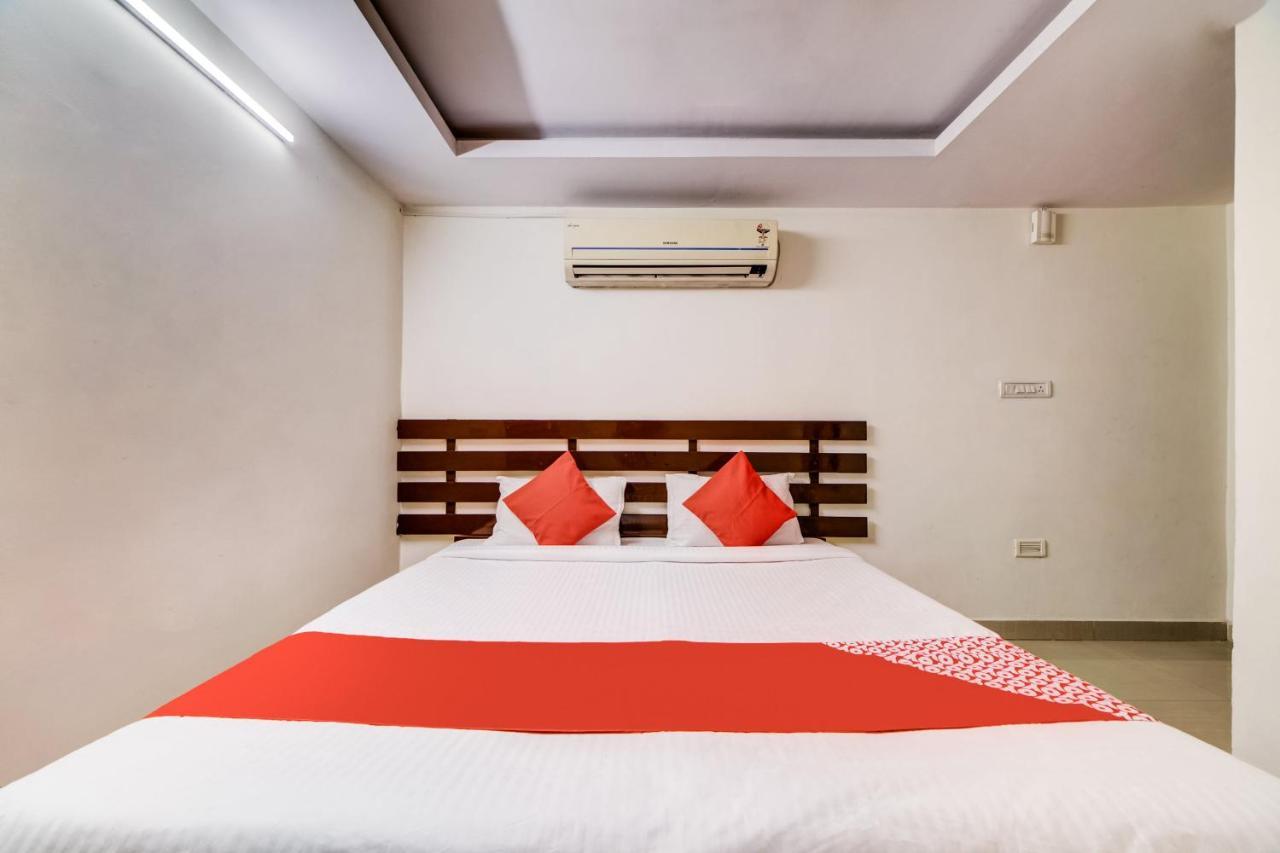 Hotel Oyo 33504 Ananda Hyderabad